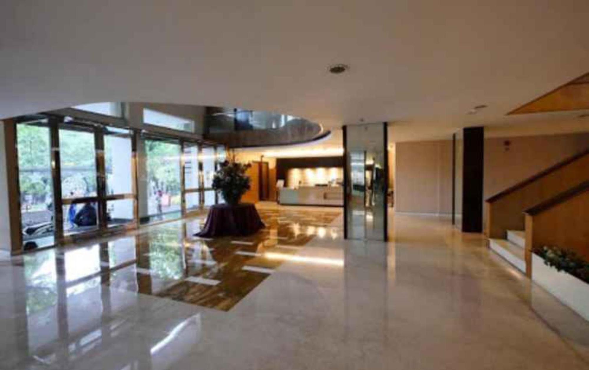 Apartemen Cozy 2br At Dago Butik By Travelio *